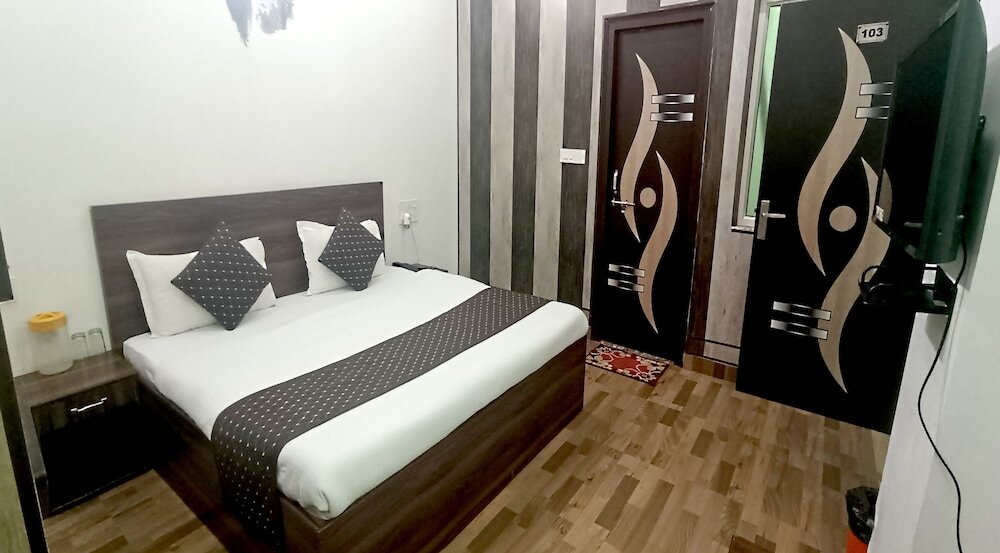 Вриндаван: Hotel NV Palace
