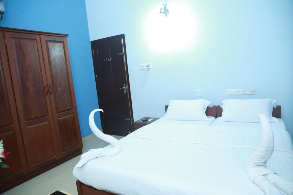 Аллеппи: Lake Castle Alleppey villa