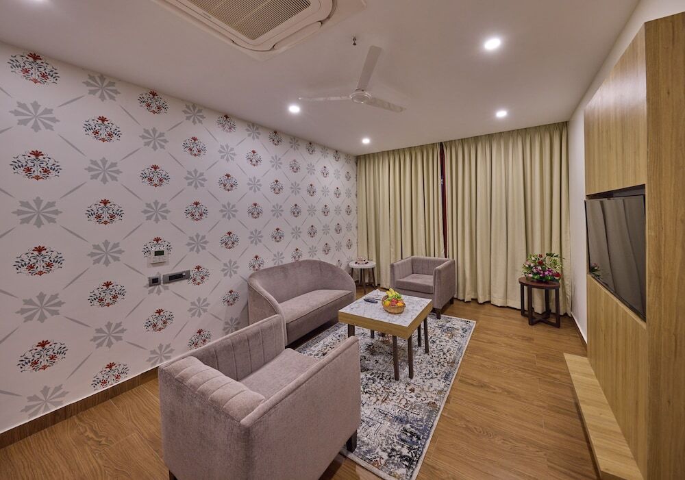 Тирупати: Golden Tulip Tirupati