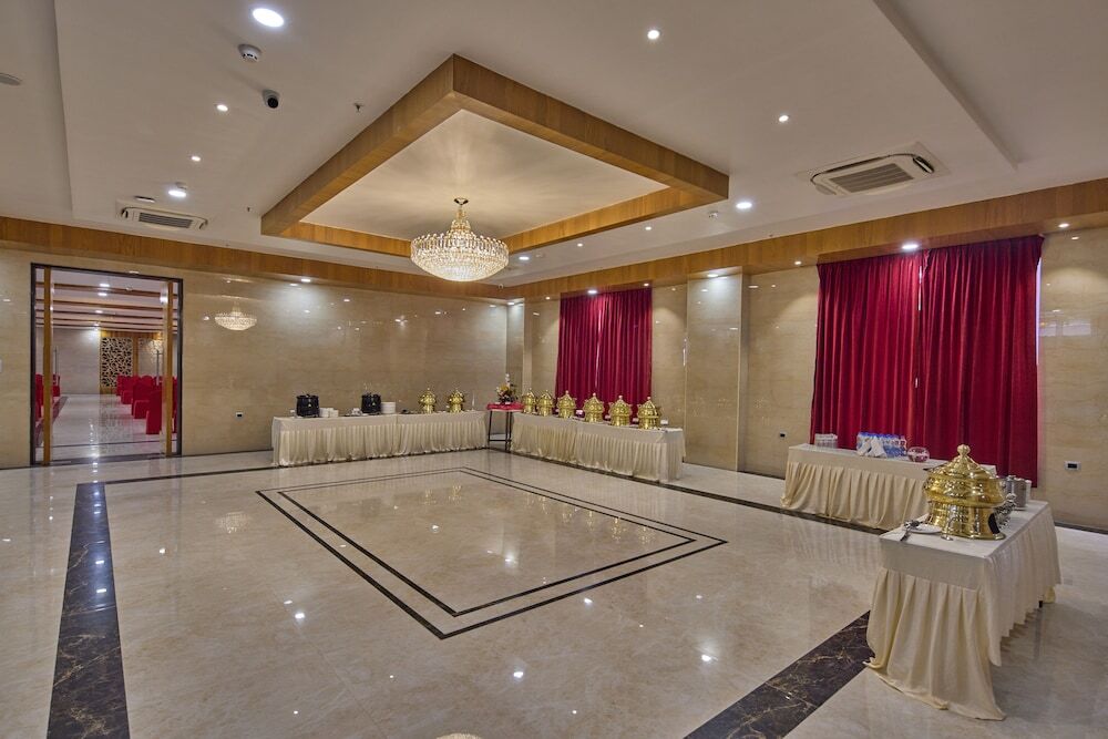 Тирупати: Golden Tulip Tirupati