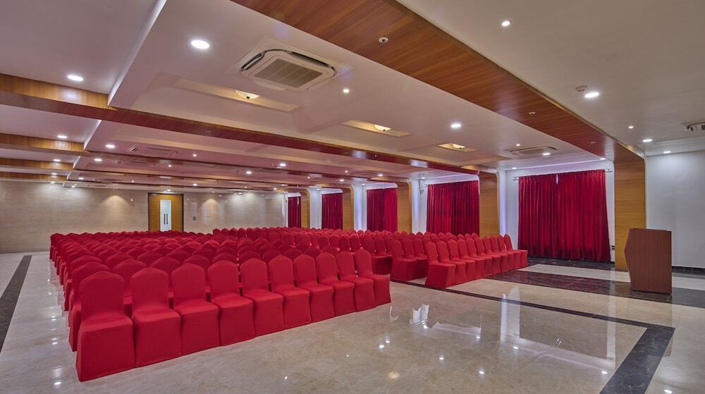 Тирупати: Golden Tulip Tirupati