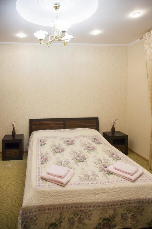 Ялта: Гостевой дом Floral Courtyard