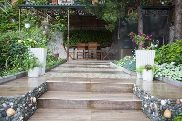 Ялта: Гостевой дом Floral Courtyard