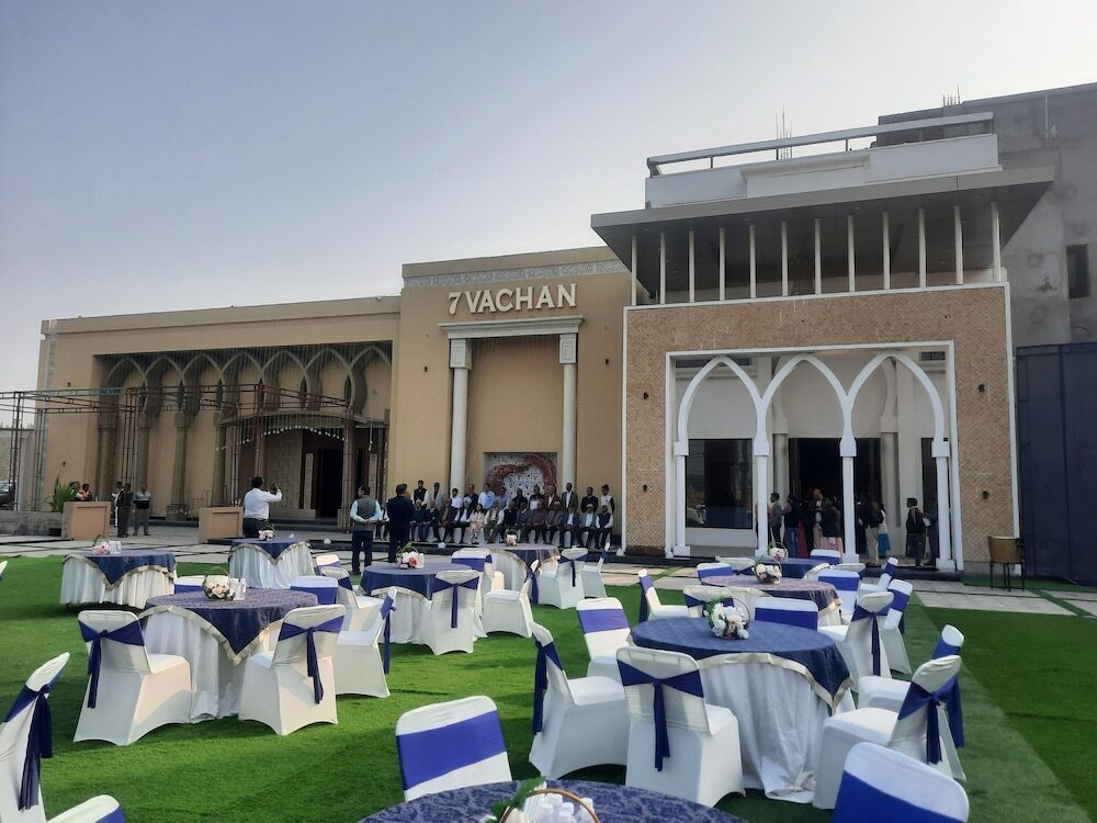 Бедагхат: 7 Vachan Lawns And Banquet