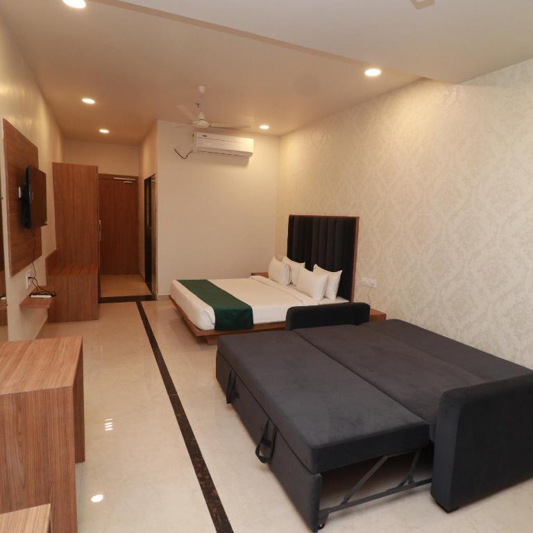 Бедагхат: 7 Vachan Lawns And Banquet