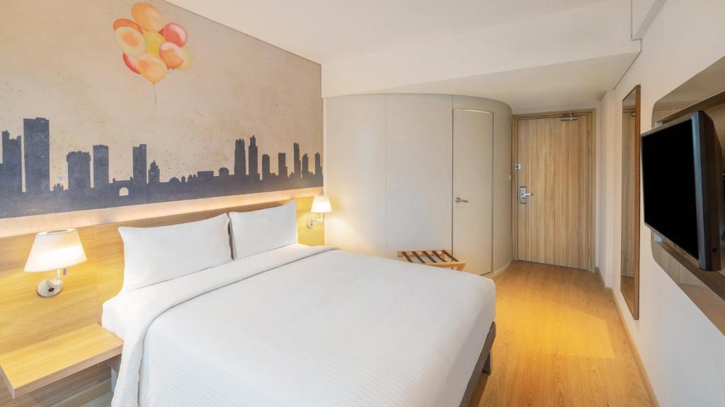 Тхане: Ibis Thane