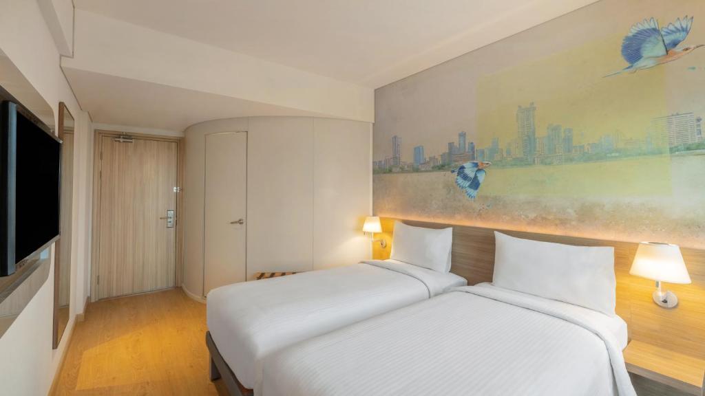 Тхане: Ibis Thane
