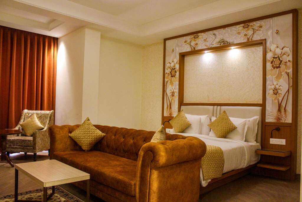 Индаур: Clarion Inn Indore