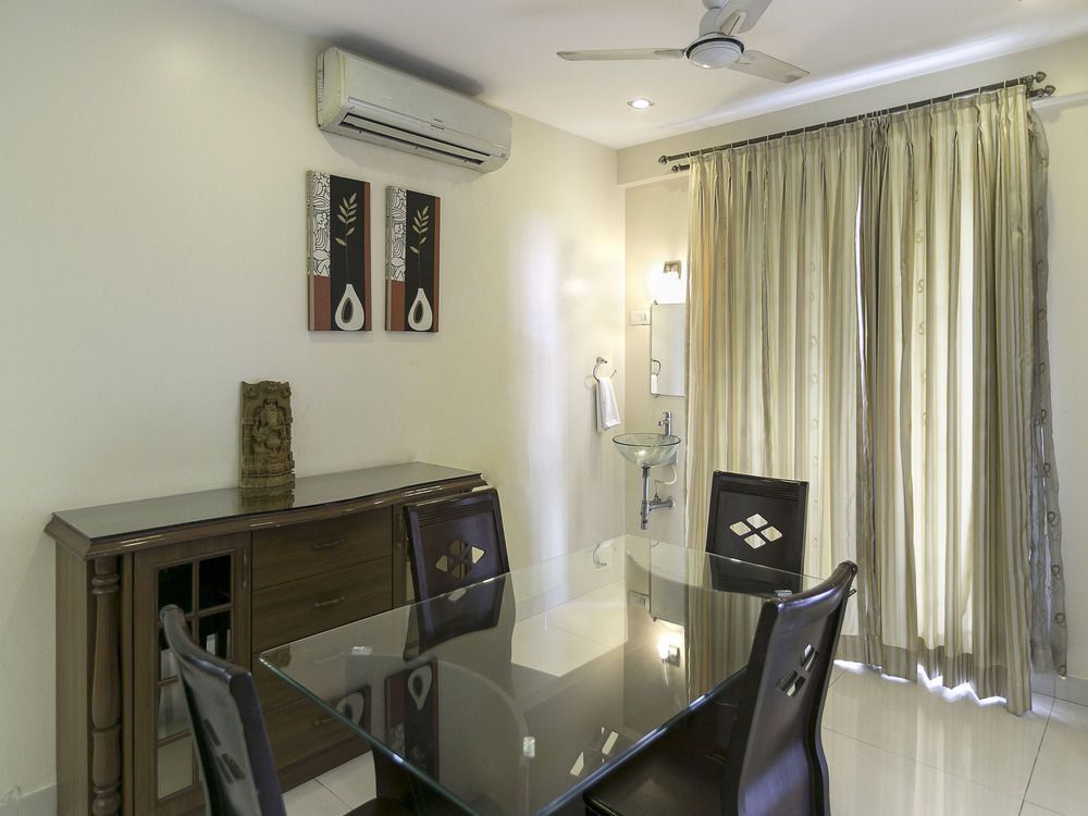 Мумбаи: Treebo HummingBird Apartments