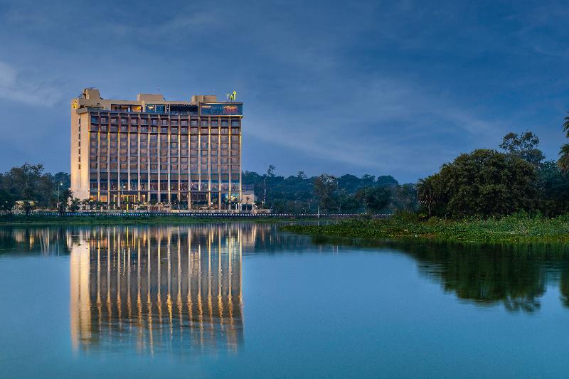 Бхопал: Taj Lakefront Bhopal