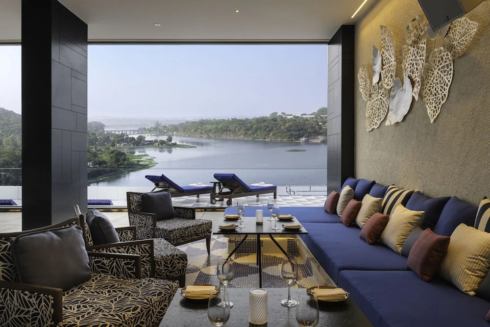 Бхопал: Taj Lakefront Bhopal