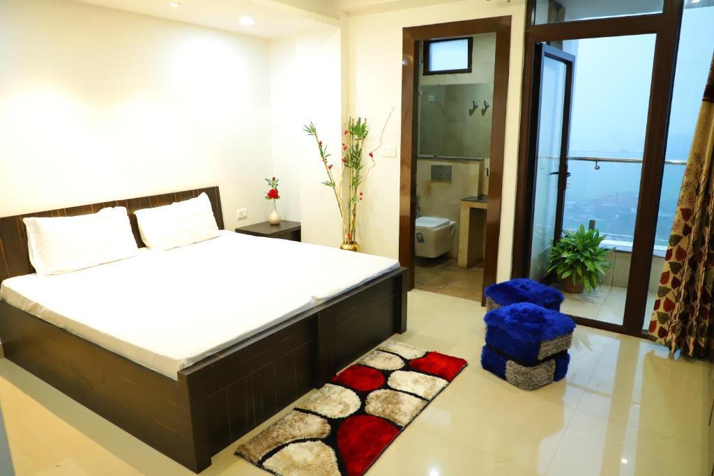 Ришикеш: Best Property Of India, Near to Ganges