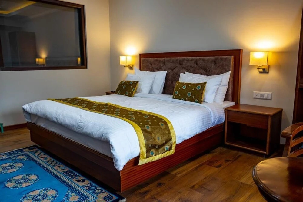 Лех: Hotel Karma Residency