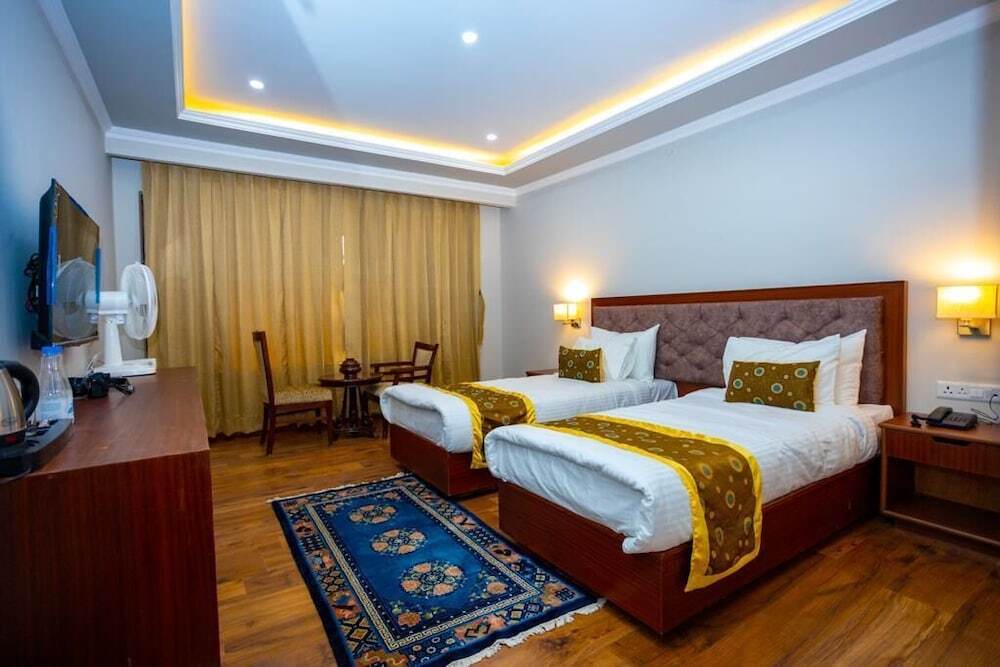Лех: Hotel Karma Residency