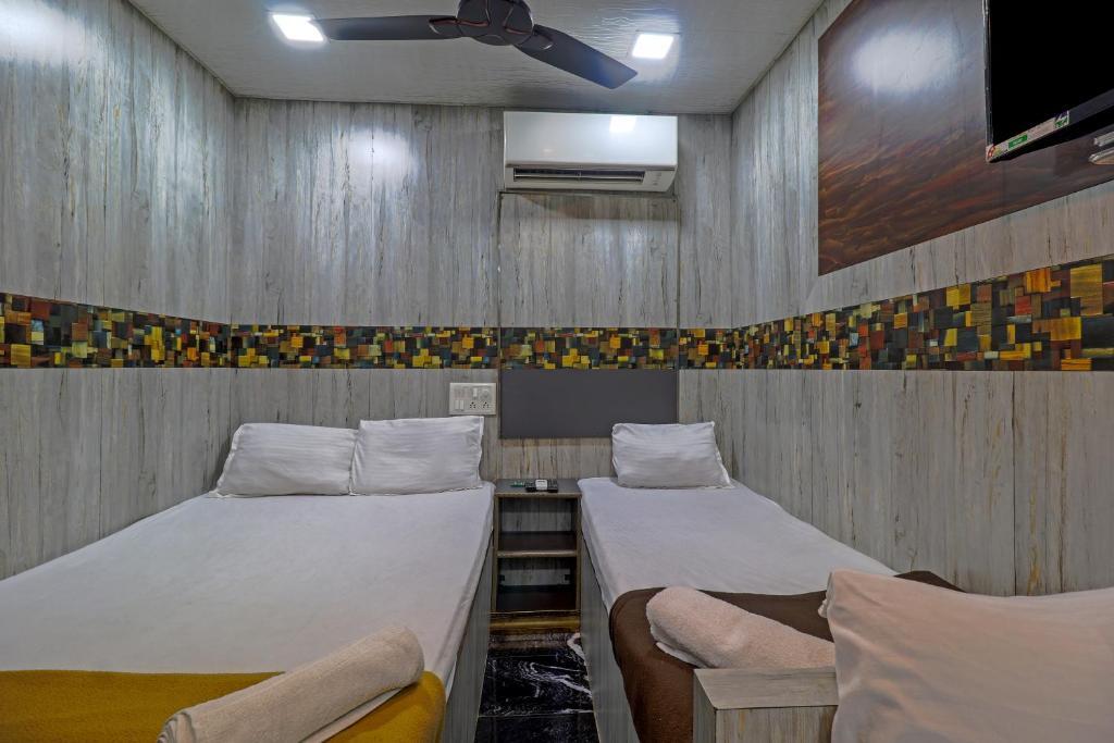 Мумбаи: Capital Guest House