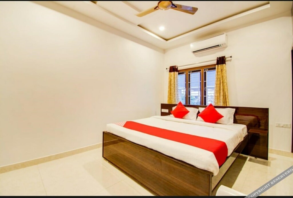Неллор: RVN GrandNellore