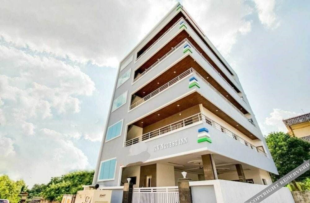 Неллор: RVN GrandNellore