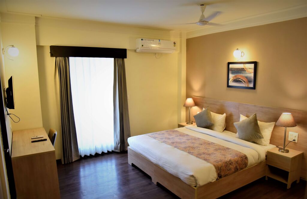 Ширди: Starlit Suites Shirdi