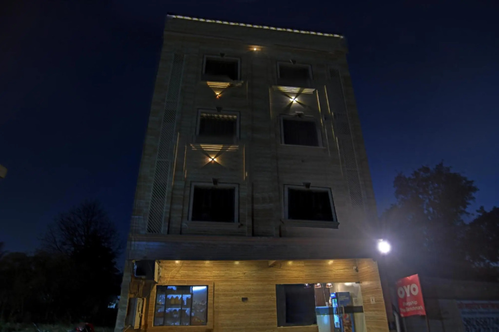 Индаур: Super Townhouse Benchmark Vijay Nagar