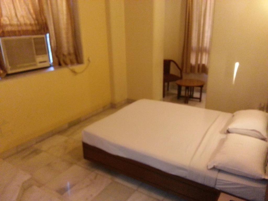 Мумбаи: Hotel Ashray International, Sion