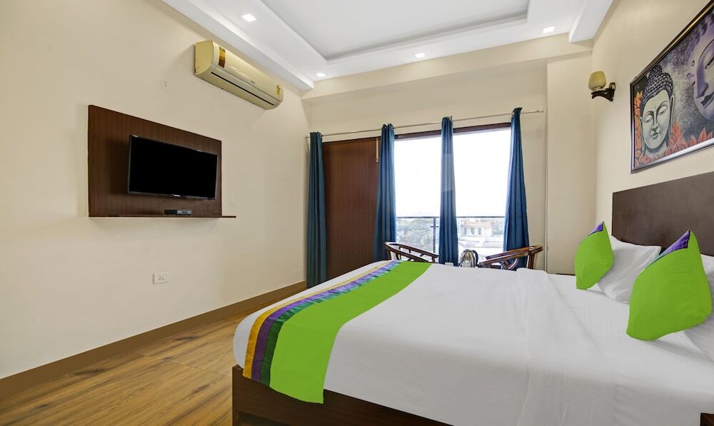 Нойда: OYO Townhouse 80033 Noida Grand