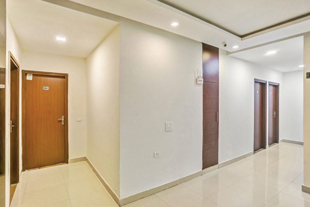 Нойда: OYO Townhouse 80033 Noida Grand