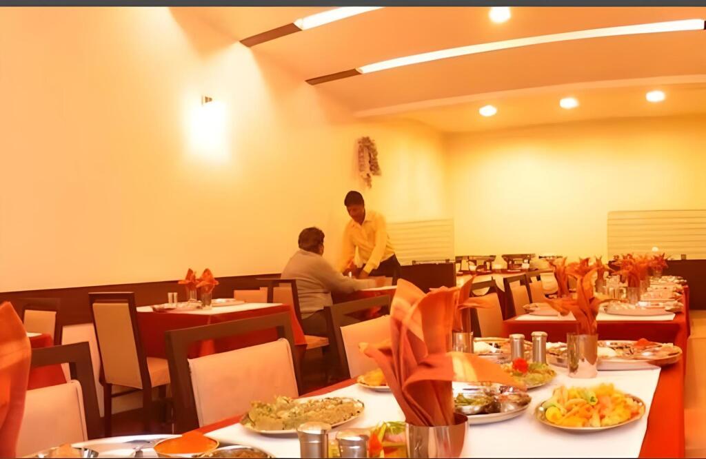 Олд-Махабалешвар: Suman Raj Resort