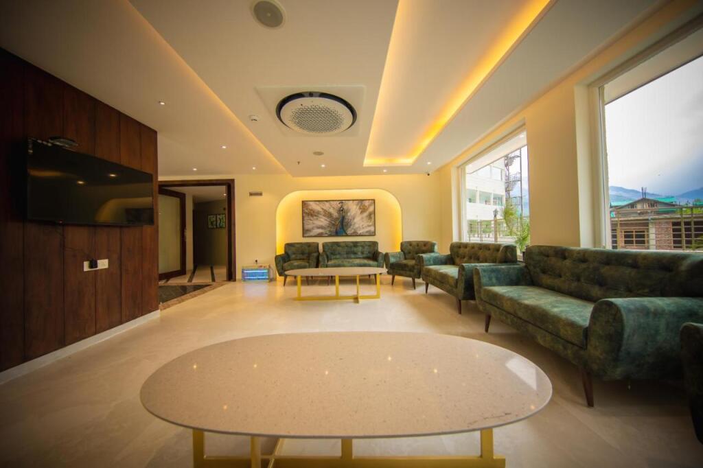 Манали: Justa Grand View Resort & Spa, Manali