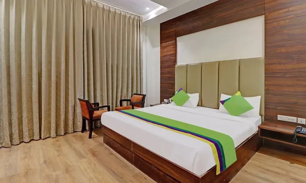 Агра: Treebo Trend Sourav Park Inn