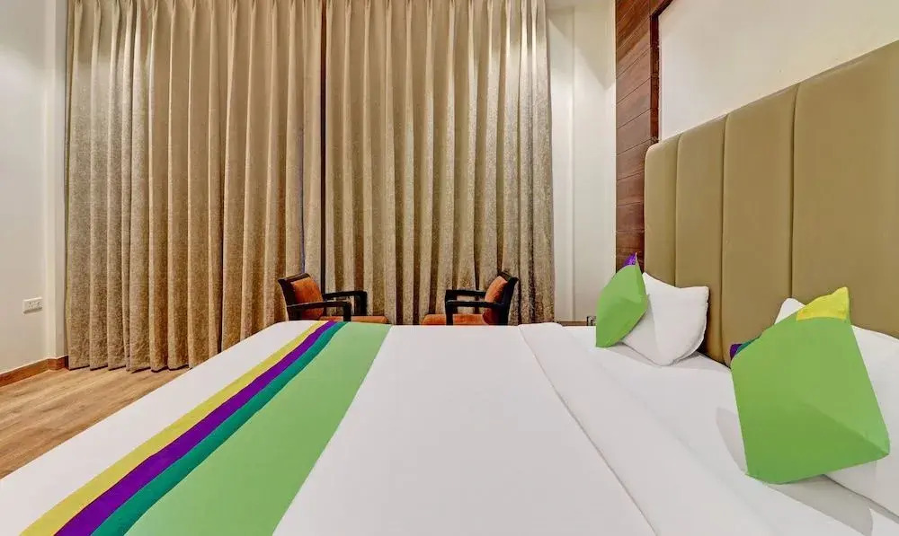 Агра: Treebo Trend Sourav Park Inn