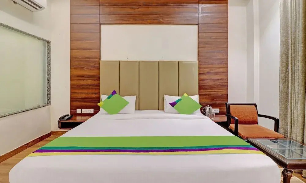 Агра: Treebo Trend Sourav Park Inn