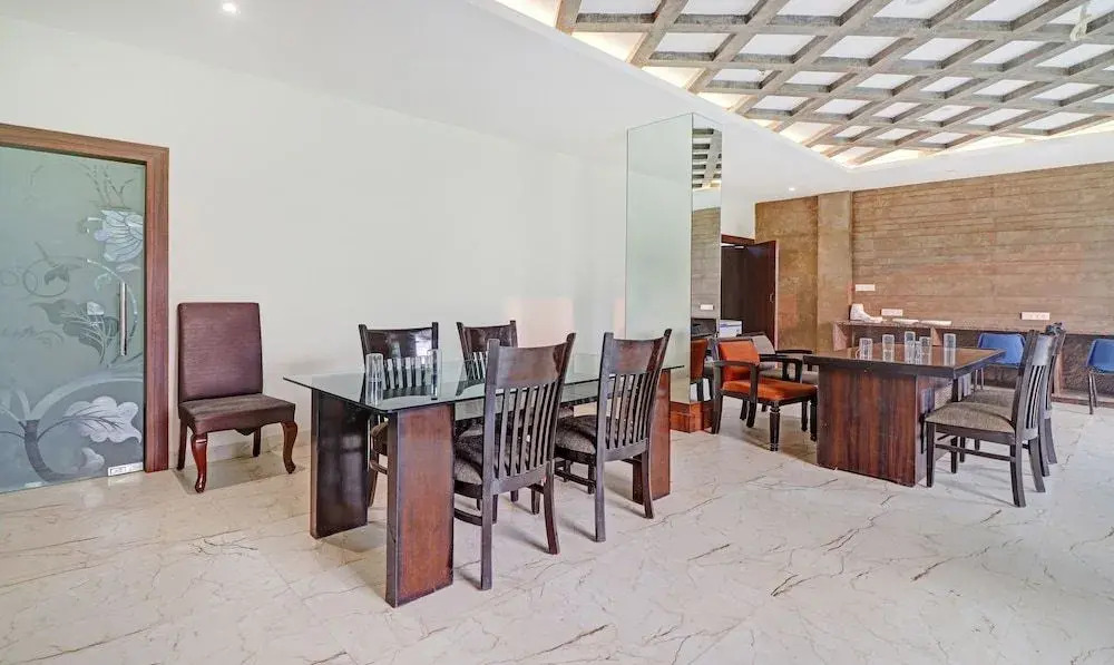 Агра: Treebo Trend Sourav Park Inn