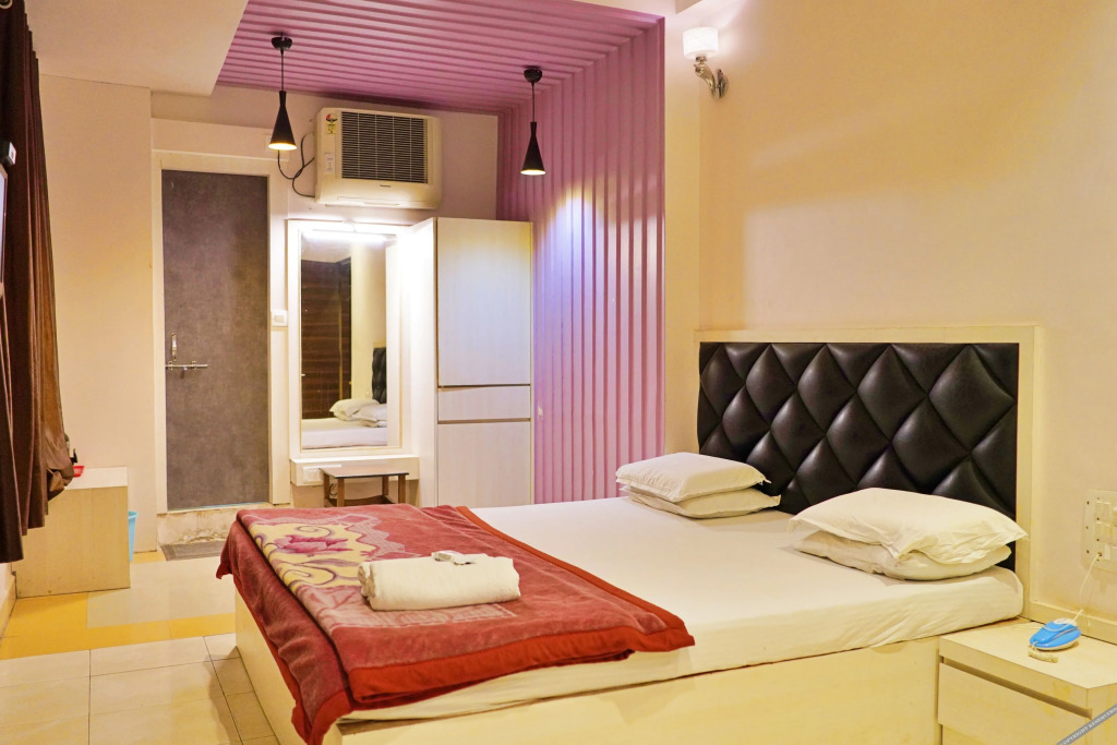 Пачмарай: Hotel Pachmarhi