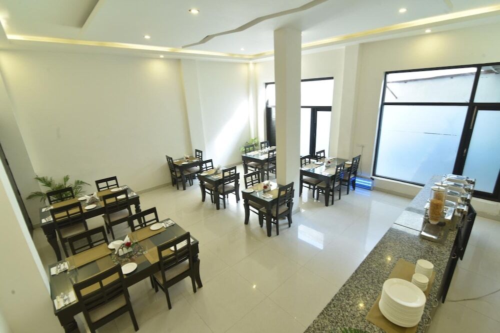 Гуруграм: Royal Residence Golf View