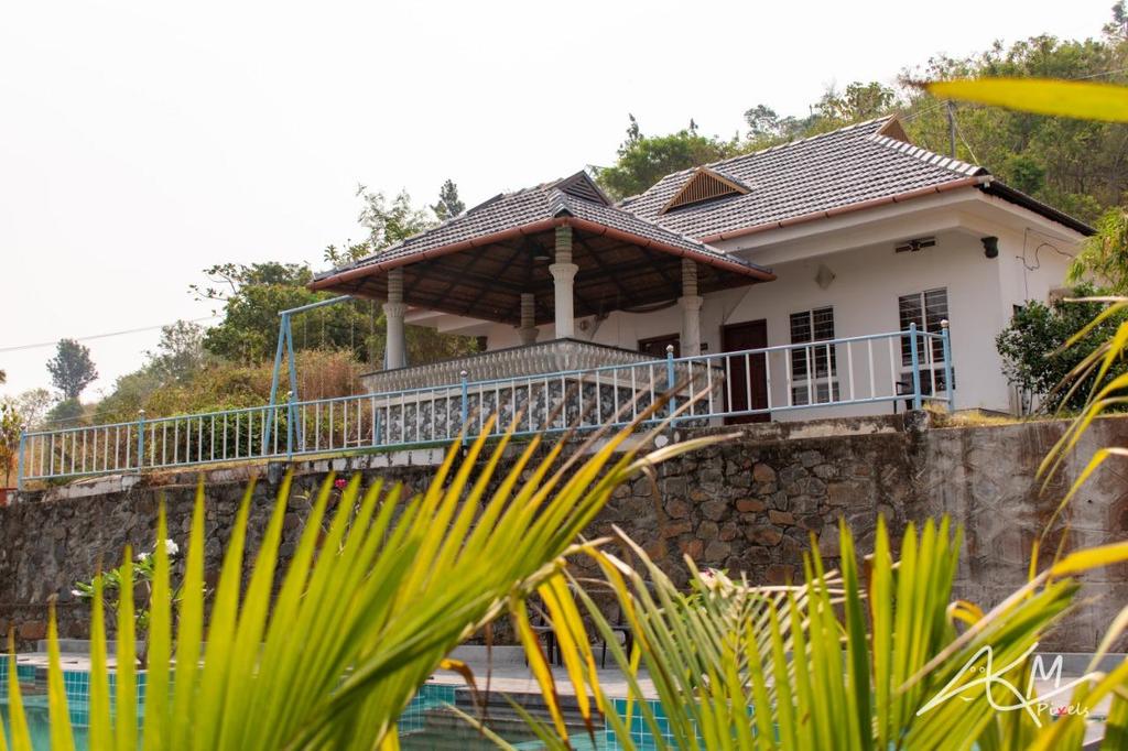 Перумал Ковил Пати: Oxy Valley Resort