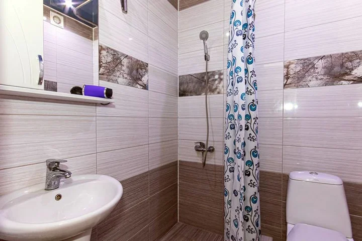 Судак: Guest House Prybrezhnyy