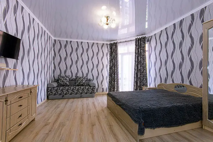 Судак: Guest House Prybrezhnyy