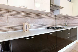 Судак: Guest House Prybrezhnyy
