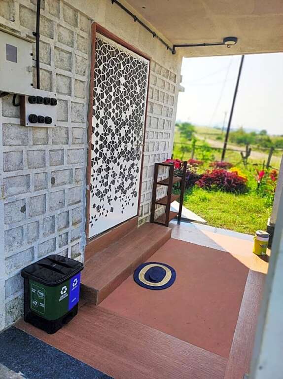 Игатпури: Club Shandilya-A Cheerful 3 BR Place in Nature lap