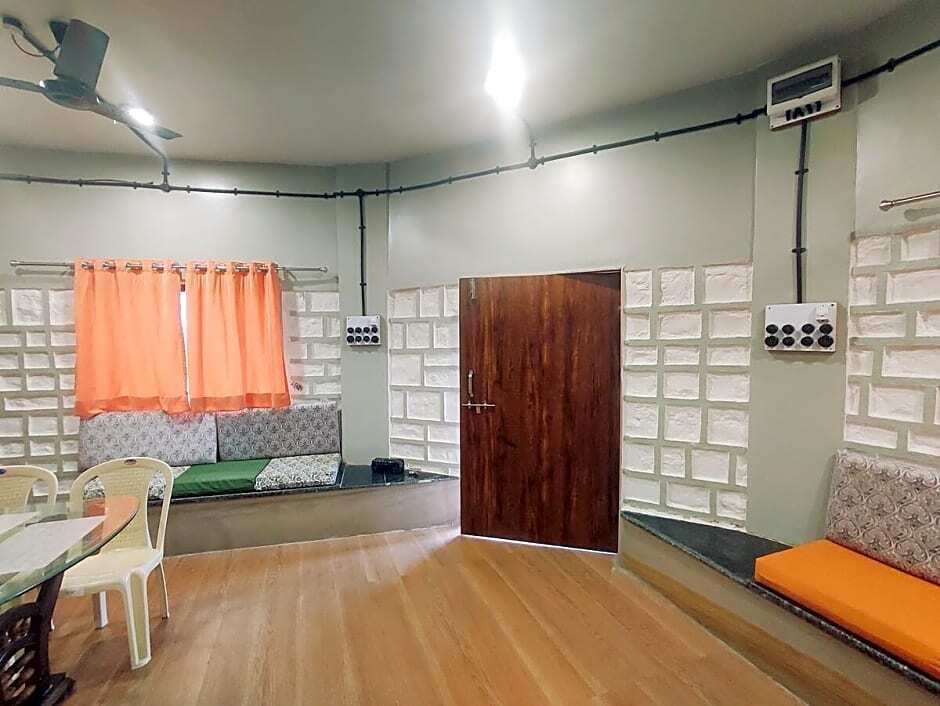Игатпури: Club Shandilya-A Cheerful 3 BR Place in Nature lap