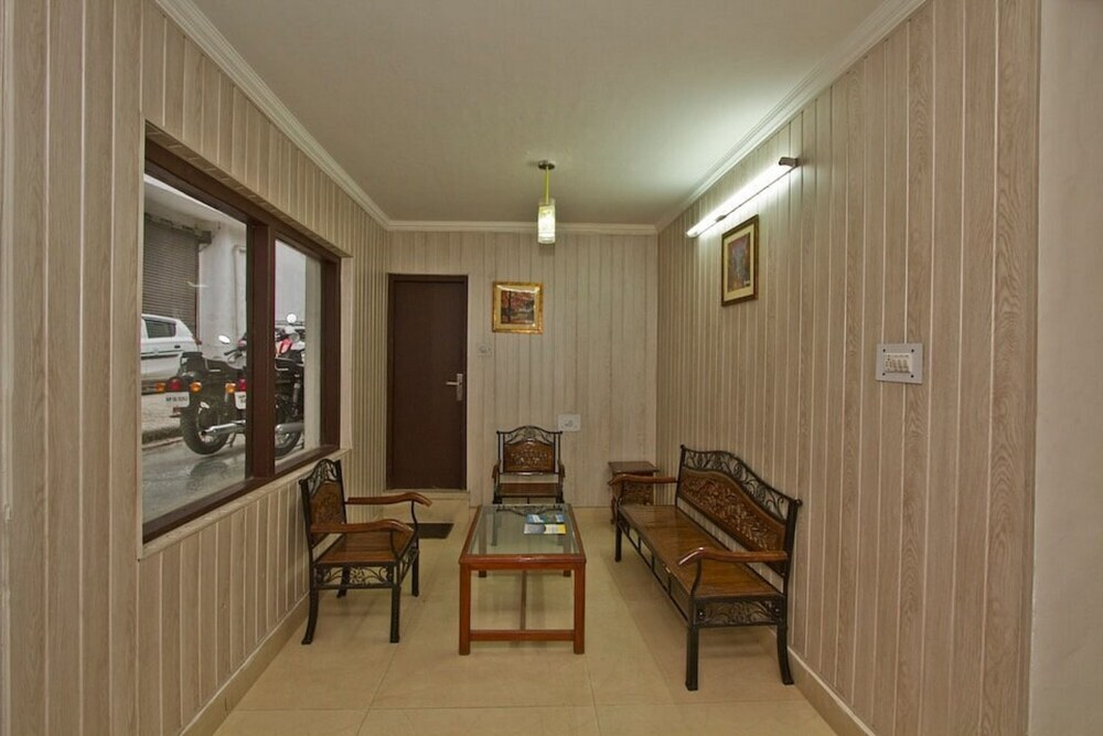 Манали: Goroomgo Chandra Cottage Manali
