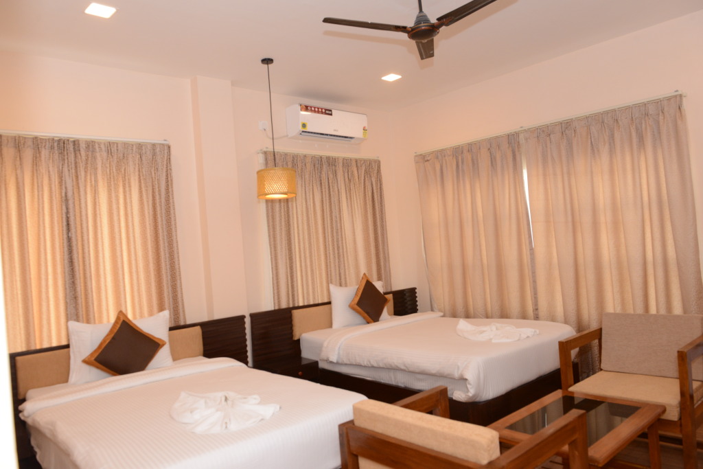 Силигури: Resort Jaldapara Forest Tourist Lodge