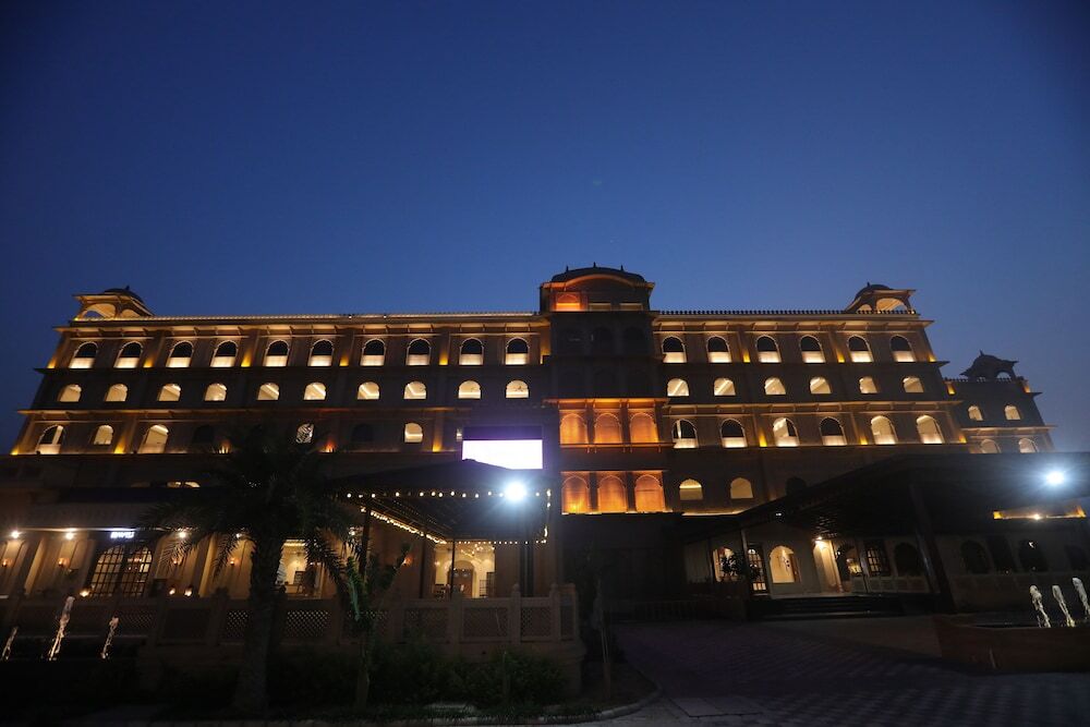 Амбала: Regenta Central City Vilas Palace Ambala