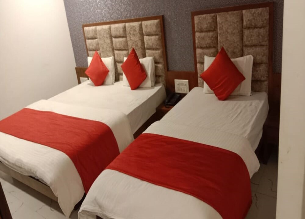 Ахмедабад: Hotel Lux Inn
