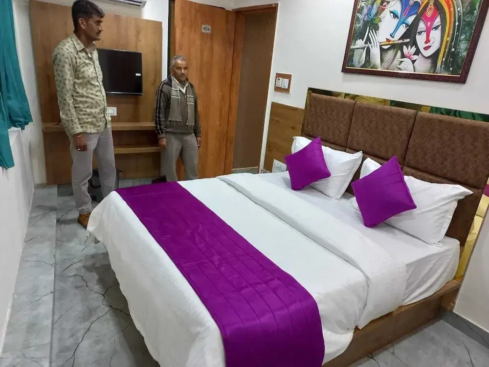 Ахмедабад: Collection O 87410 Hotel Karnavati