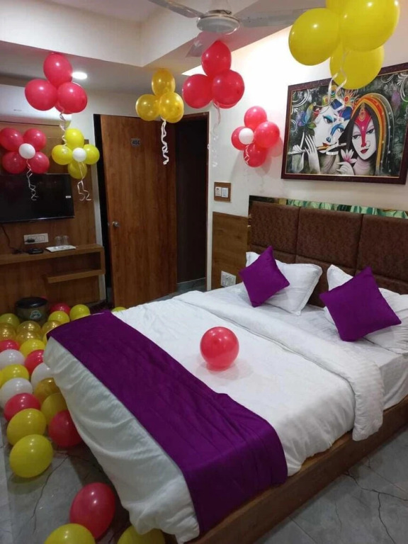Ахмедабад: Collection O 87410 Hotel Karnavati