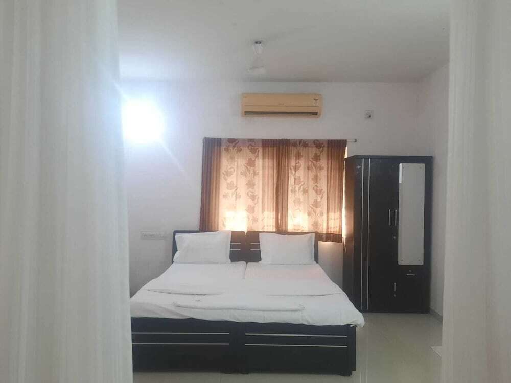 Ахмедабад: Elis Hospitality Service Ahmedabad