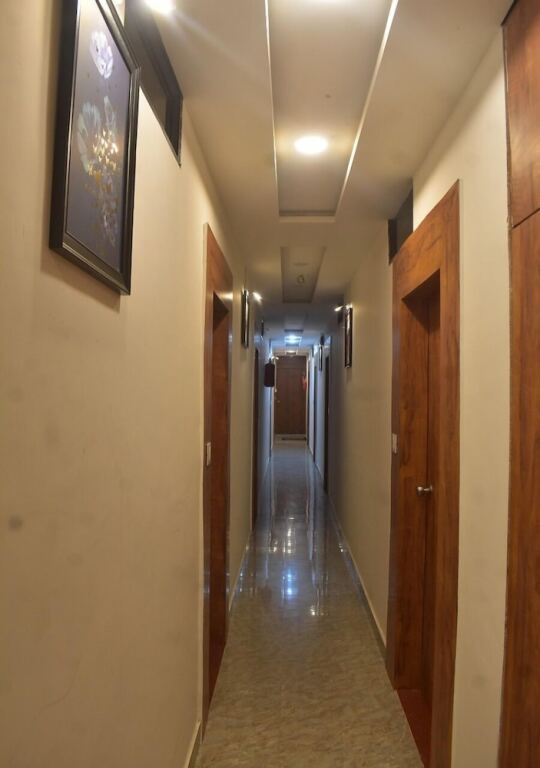 Ахмедабад: Peradiot Hotel - Vastrapur