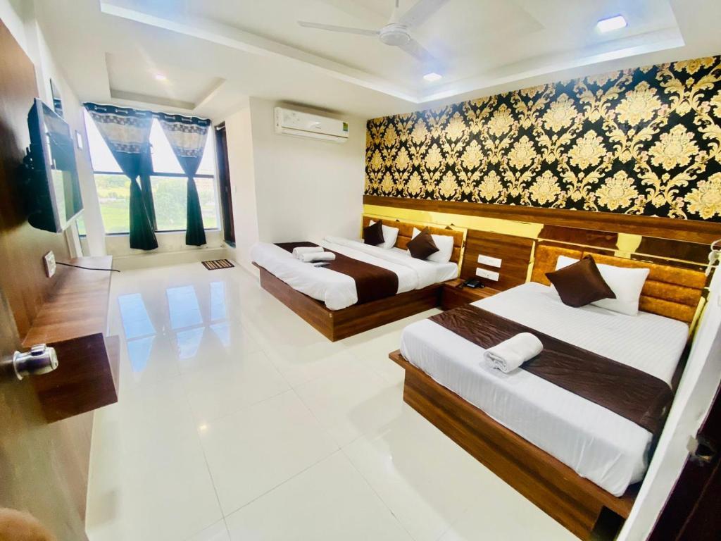 Ахмедабад: Hotel Paradise Naroda