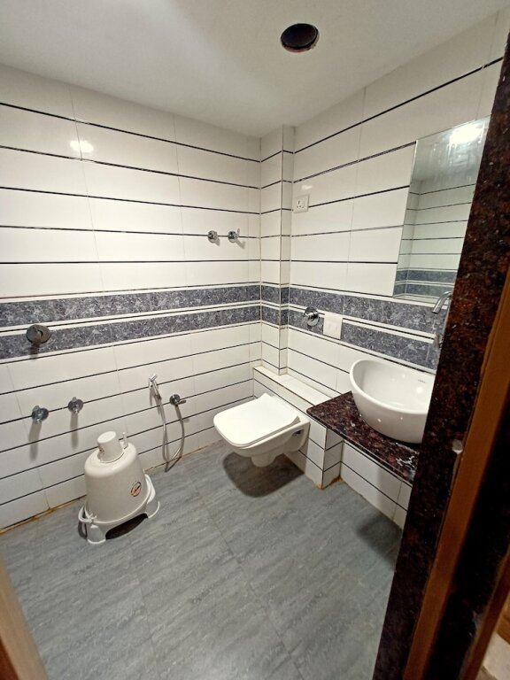 Ахмедабад: Hotel New Lake View
